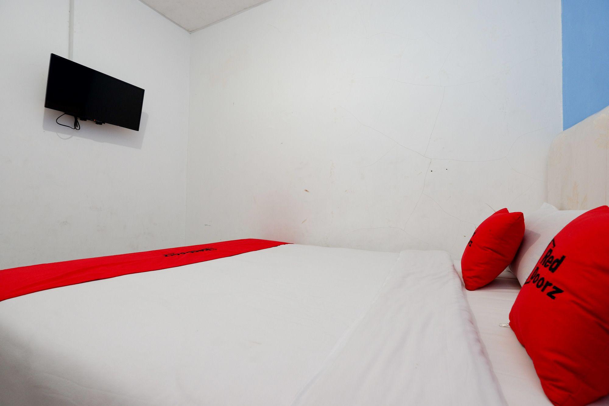 Hotel O Semarang Near Kota Lama Semarang Formerly Kamarkoe Residence Coo Property Экстерьер фото