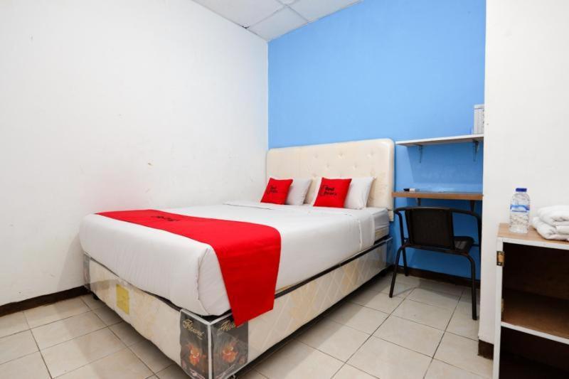 Hotel O Semarang Near Kota Lama Semarang Formerly Kamarkoe Residence Coo Property Номер фото
